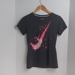Nike Dri-Fit Women's Short Sleeve Tee Size M Grey Pink